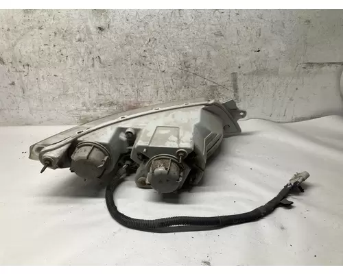 INTERNATIONAL 8600 Headlamp Assembly