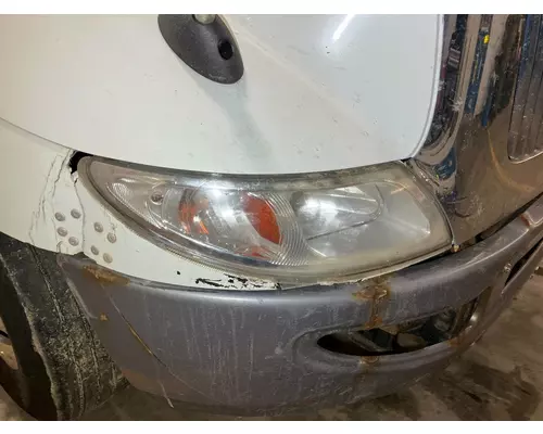 INTERNATIONAL 8600 Headlamp Assembly