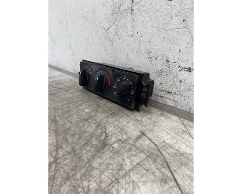 INTERNATIONAL 8600 Heater or Air Conditioner Parts, Misc.