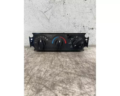 INTERNATIONAL 8600 Heater or Air Conditioner Parts, Misc.