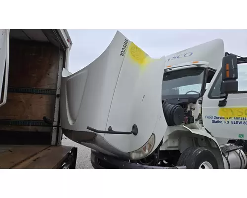 INTERNATIONAL 8600 Hood