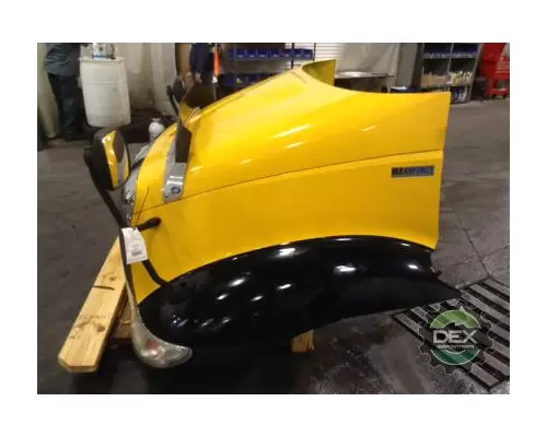 INTERNATIONAL 8600 Hood