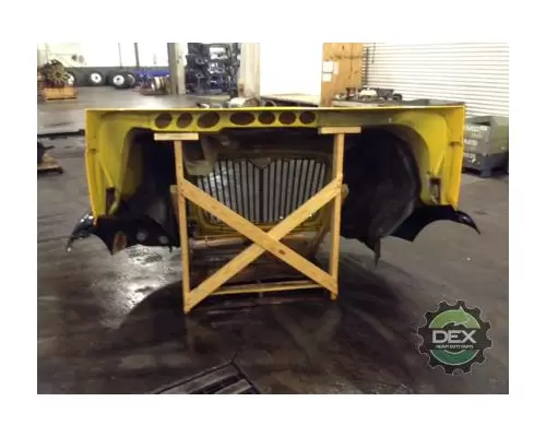 INTERNATIONAL 8600 Hood