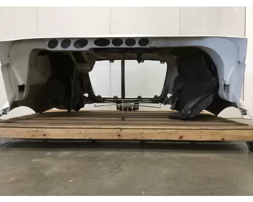 INTERNATIONAL 8600 Hood