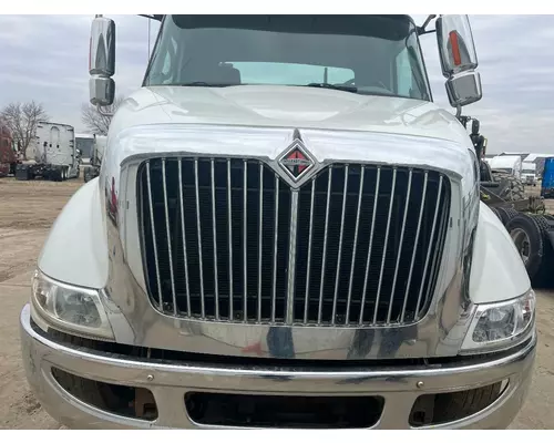 INTERNATIONAL 8600 Hood
