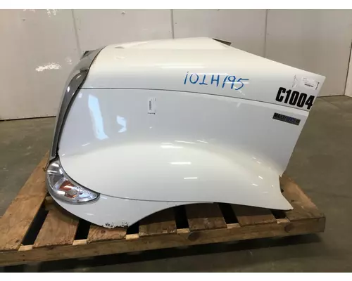 INTERNATIONAL 8600 Hood