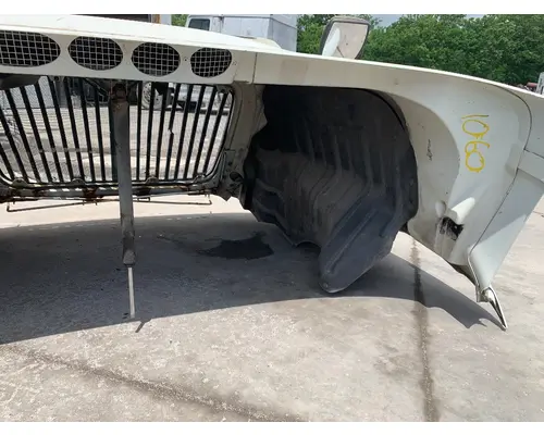 INTERNATIONAL 8600 Hood