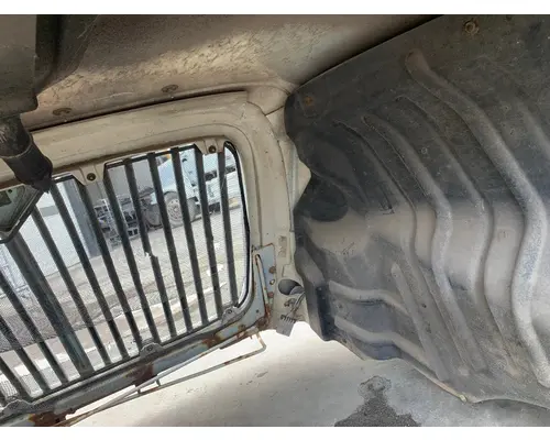 INTERNATIONAL 8600 Hood