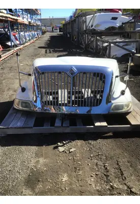 INTERNATIONAL 8600 Hood