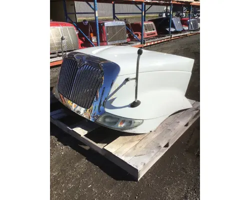 INTERNATIONAL 8600 Hood