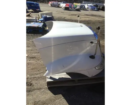 INTERNATIONAL 8600 Hood
