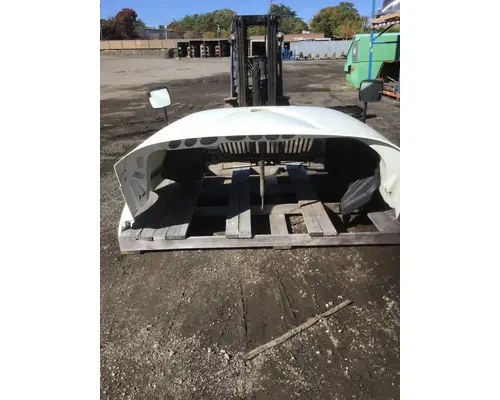INTERNATIONAL 8600 Hood