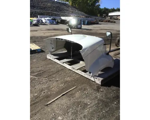INTERNATIONAL 8600 Hood