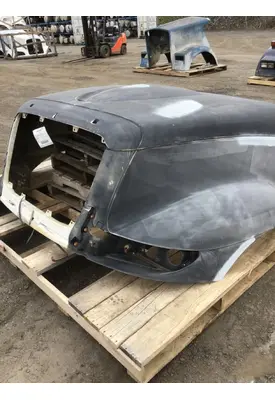 INTERNATIONAL 8600 Hood