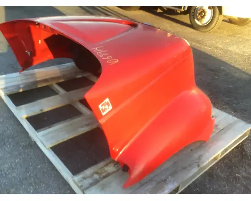 INTERNATIONAL 8600 Hood