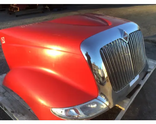 INTERNATIONAL 8600 Hood