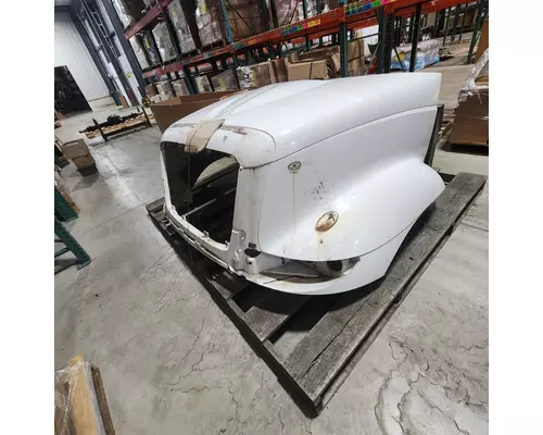 INTERNATIONAL 8600 Hood
