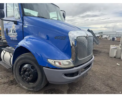 INTERNATIONAL 8600 Hood