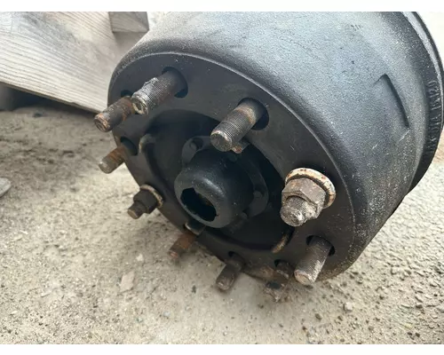 INTERNATIONAL 8600 Hub