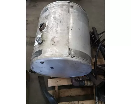 INTERNATIONAL 8600 Hydraulic Tank