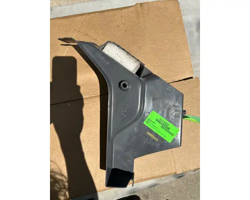 INTERNATIONAL 8600 INTERIOR PANELS & TRIM 126