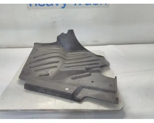 INTERNATIONAL 8600 Inner Fender