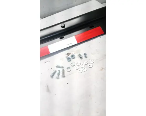 INTERNATIONAL 8600 Inner Fender