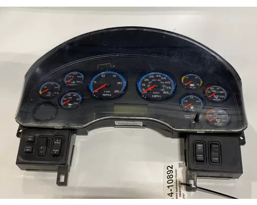 INTERNATIONAL 8600 Instrument Cluster