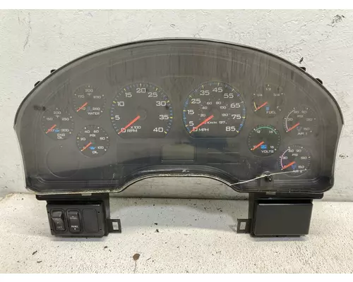 INTERNATIONAL 8600 Instrument Cluster