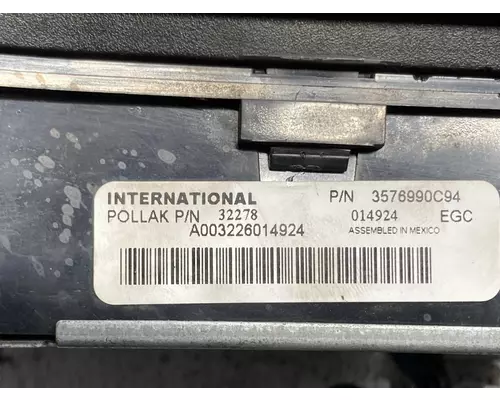 INTERNATIONAL 8600 Instrument Cluster