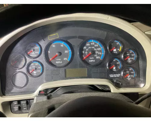 INTERNATIONAL 8600 Instrument Cluster