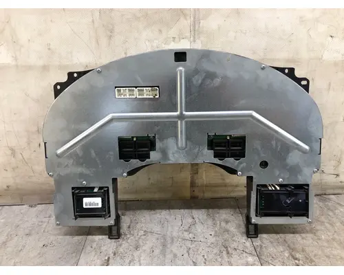 INTERNATIONAL 8600 Instrument Cluster