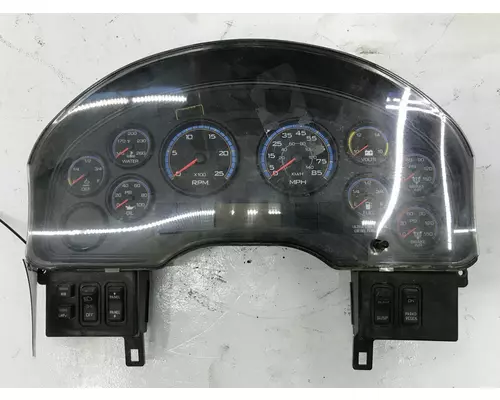 INTERNATIONAL 8600 Instrument Cluster