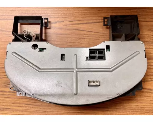 INTERNATIONAL 8600 Instrument Cluster