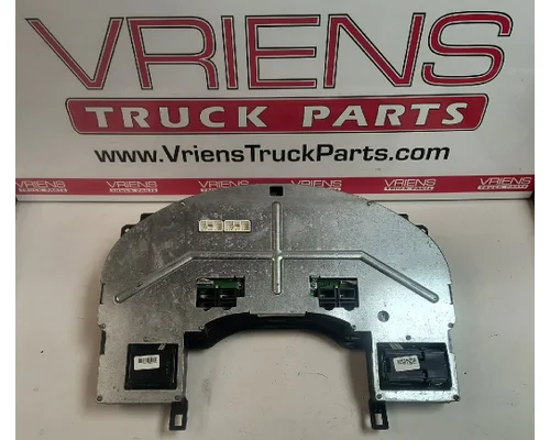 INTERNATIONAL 8600 Instrument Cluster