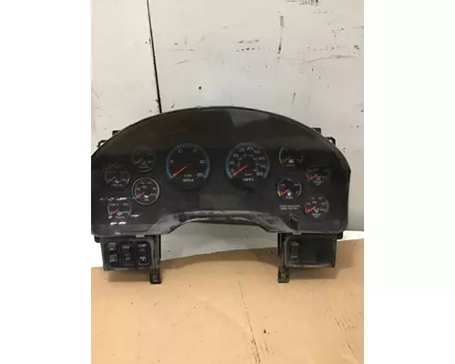 INTERNATIONAL 8600 Instrument Cluster