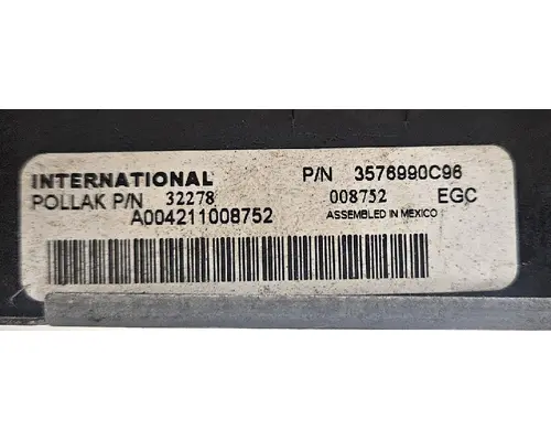 INTERNATIONAL 8600 Instrument Cluster