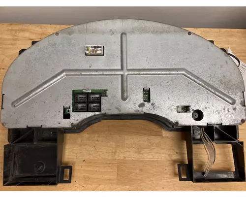 INTERNATIONAL 8600 Instrument Cluster