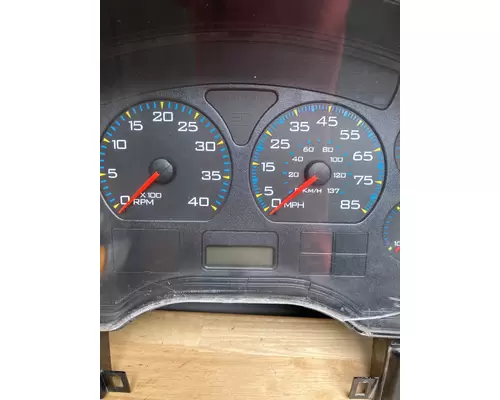 INTERNATIONAL 8600 Instrument Cluster