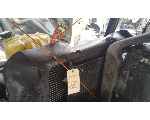 INTERNATIONAL 8600 Intercooler