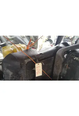 INTERNATIONAL 8600 Intercooler
