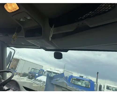 INTERNATIONAL 8600 Interior Sun Visor