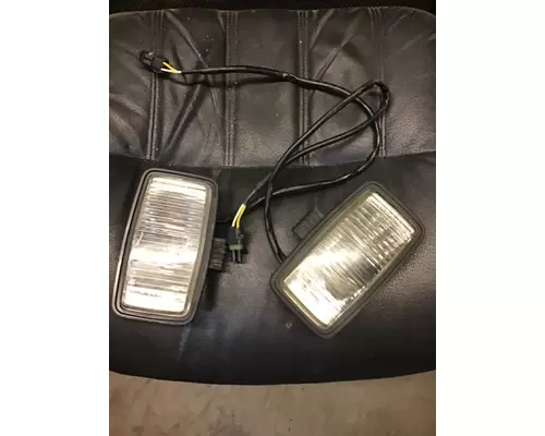 INTERNATIONAL 8600 Light, Fog