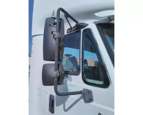 INTERNATIONAL 8600 MIRROR ASSEMBLY CABDOOR