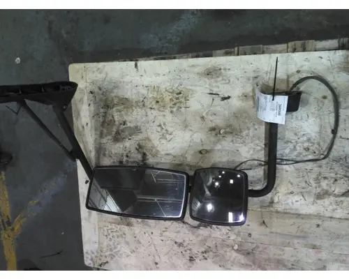 INTERNATIONAL 8600 MIRROR ASSEMBLY CABDOOR