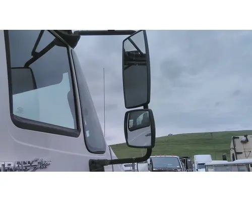 INTERNATIONAL 8600 MIRROR ASSEMBLY CABDOOR