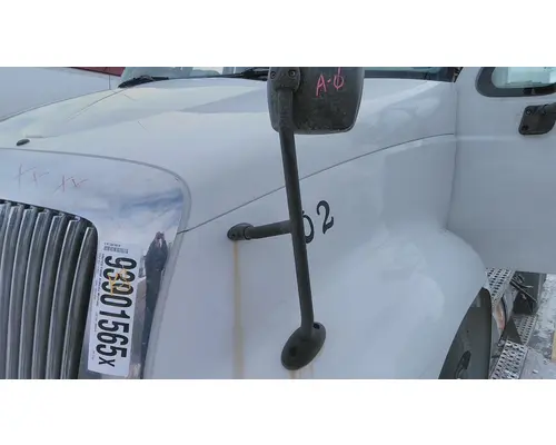INTERNATIONAL 8600 MIRROR ASSEMBLY FENDERHOOD