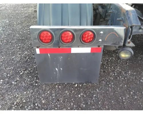 INTERNATIONAL 8600 MUD FLAP HANGER