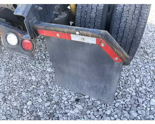 INTERNATIONAL 8600 Mudflap