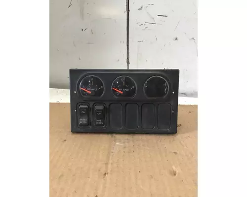 INTERNATIONAL 8600 PANEL, DASH